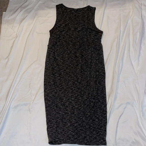 Tank top maxi dress with tulip skirt gray / black / white pattern Torrid size 1X - Picture 2 of 8